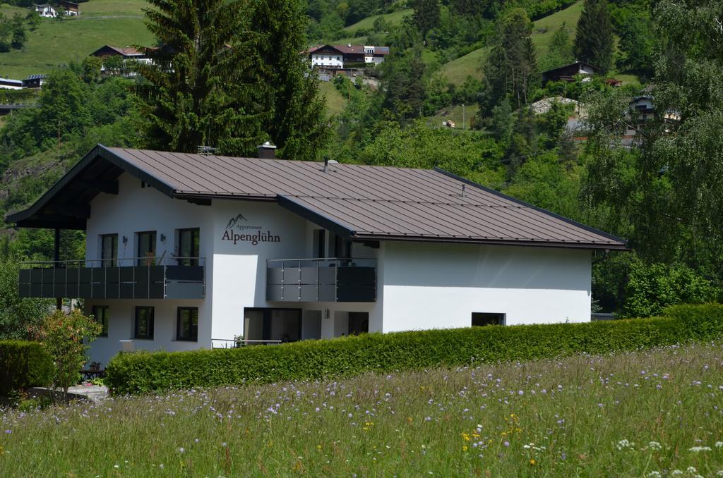 Appartement Alpengluehn Оец Екстериор снимка